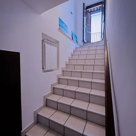 Holiday home Ca' Vittoria Urban Alba (Piedmont)